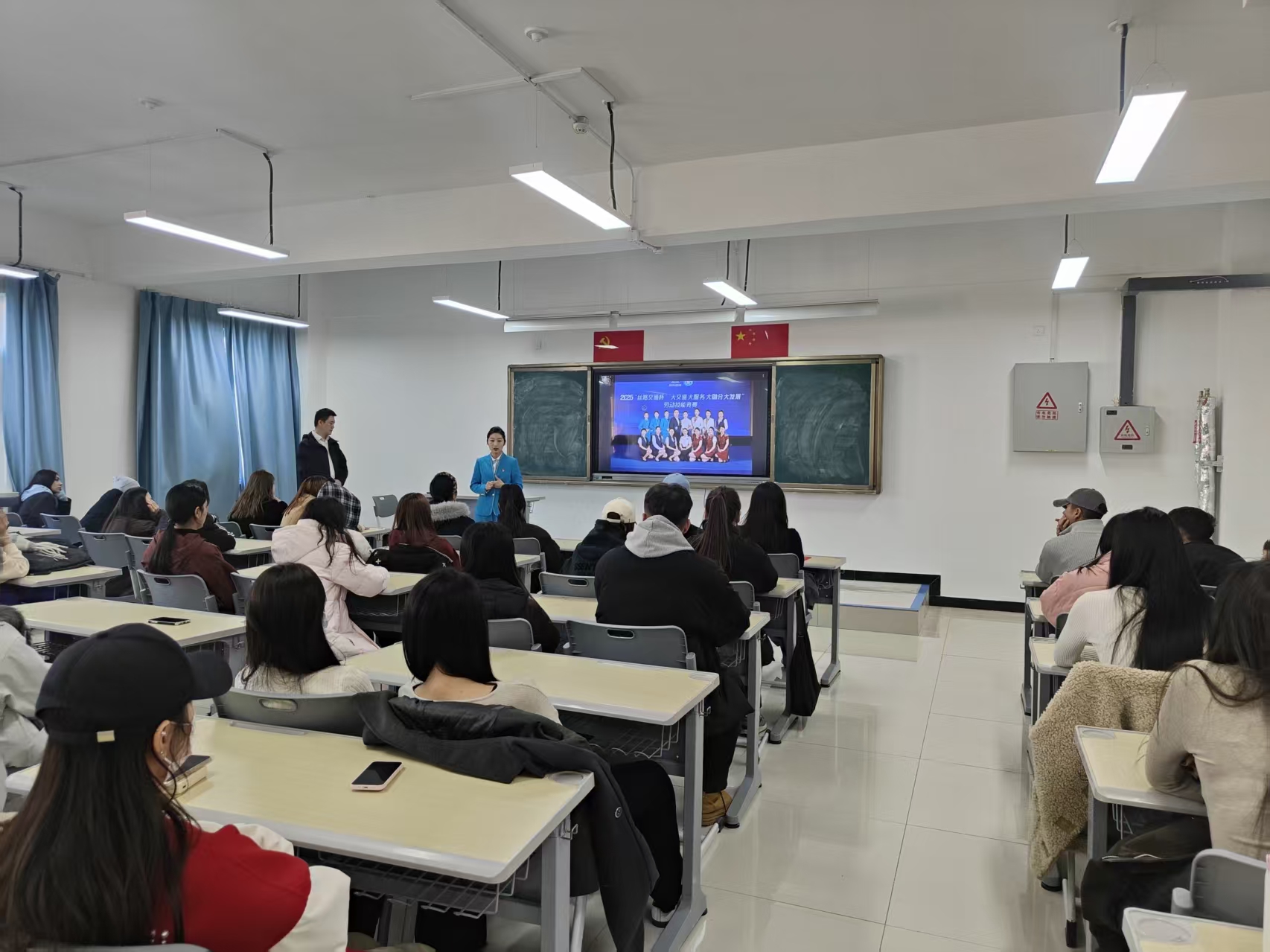 /142026天缘航旅进校园启航逐梦新起点——我校智慧交通学院举办新校区首场线下招聘宣讲会