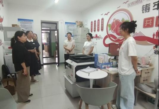 数字商贸学院“一站式”学生社区 开展节前宿舍安全工作检查