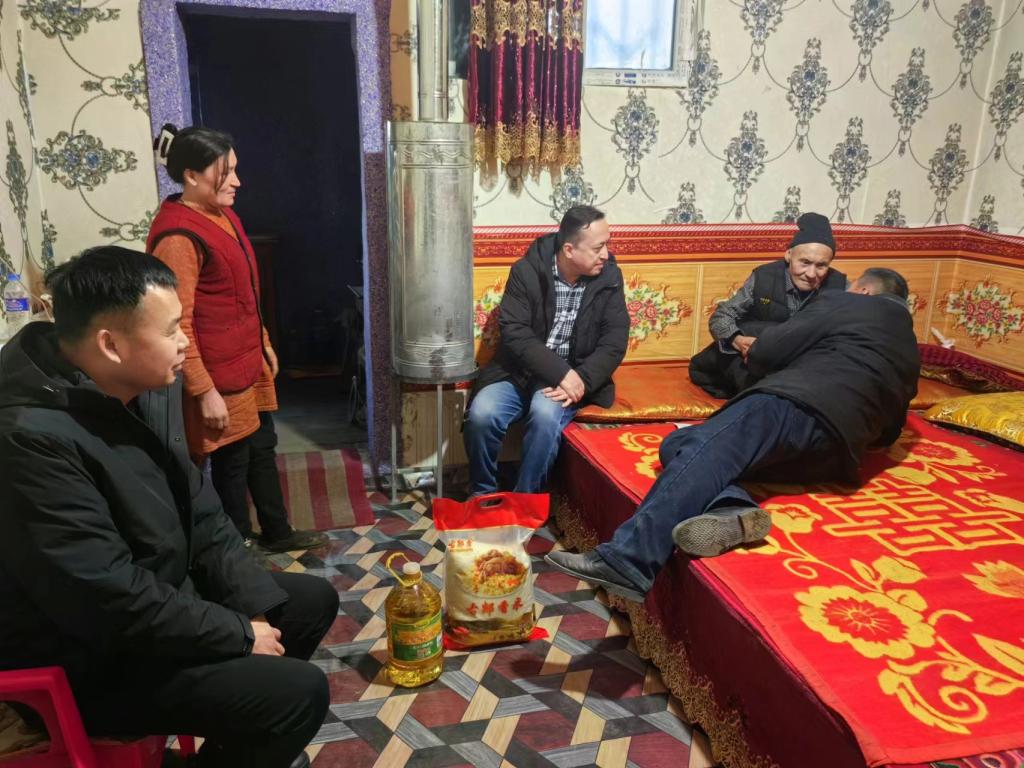 新春慰问送关怀 温情走访暖人心
