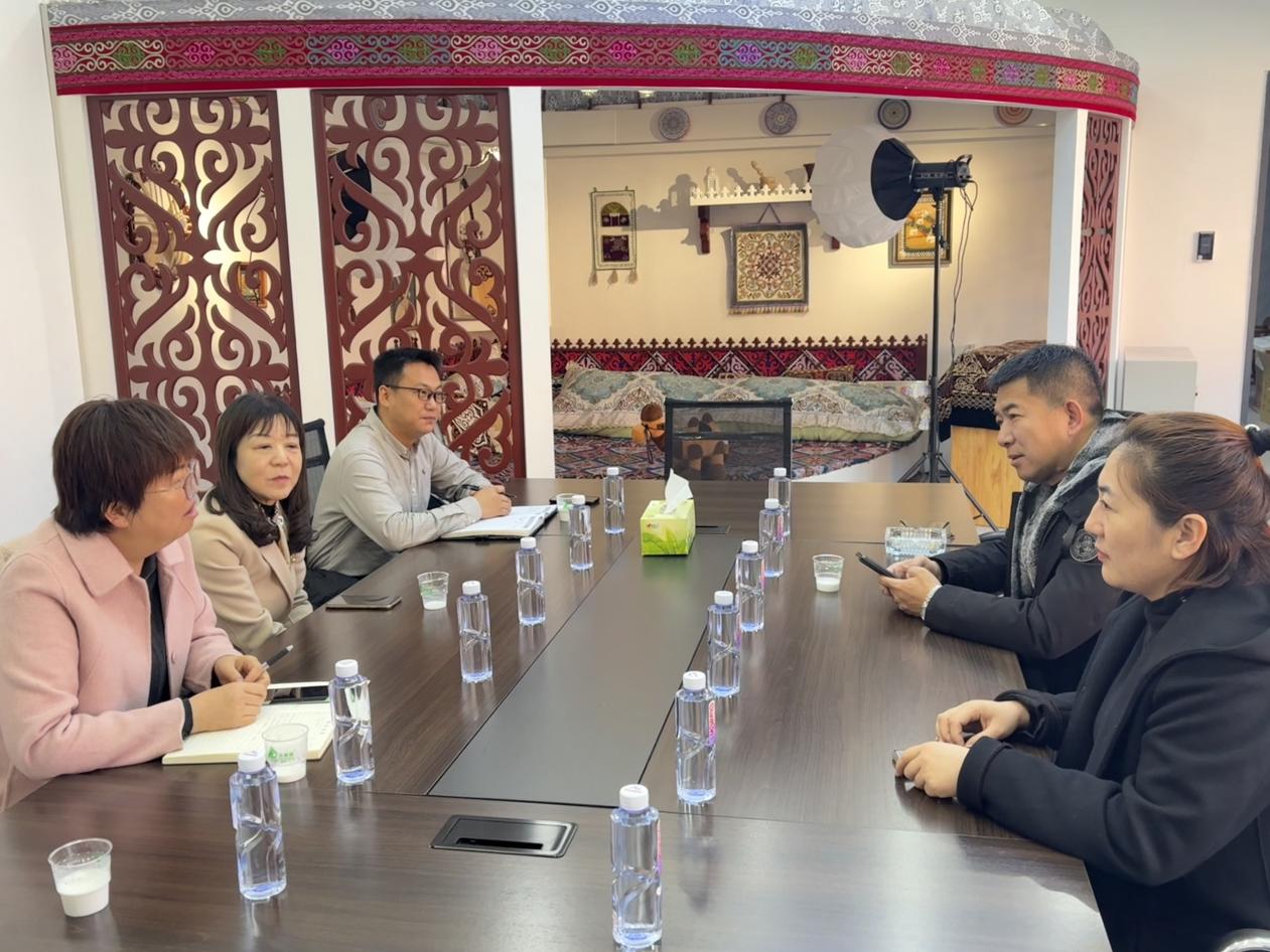 我校烹饪与餐饮管理学院携手中亚乳业共促产学研深度融合
