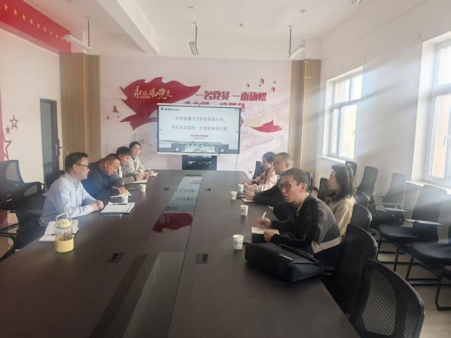 【校企合作】聚焦智能赋能 深化校企协同——新疆灵杰科技韦友光一行与新疆职业大学烹饪与餐饮管理学院座谈