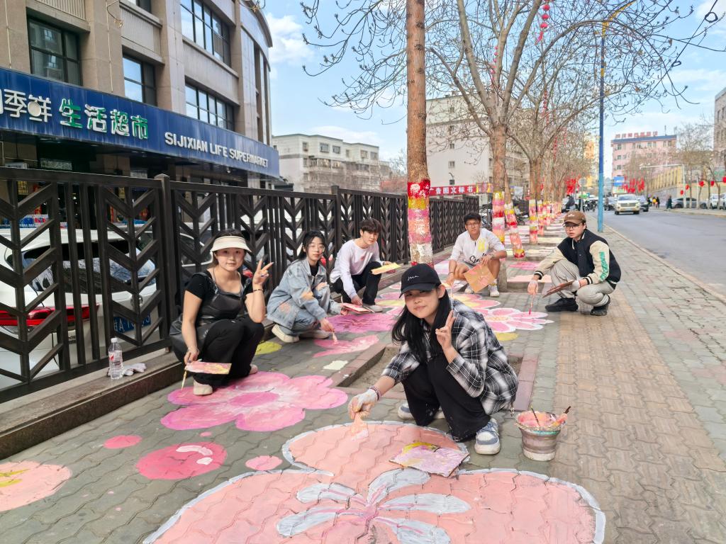 我校教育科学学院学子参与“特色街区打造”,为城市发展添活力