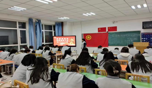 弘扬雷锋精神绽放时代光芒——新疆职业大学组织开展“学雷锋”系列主题活动