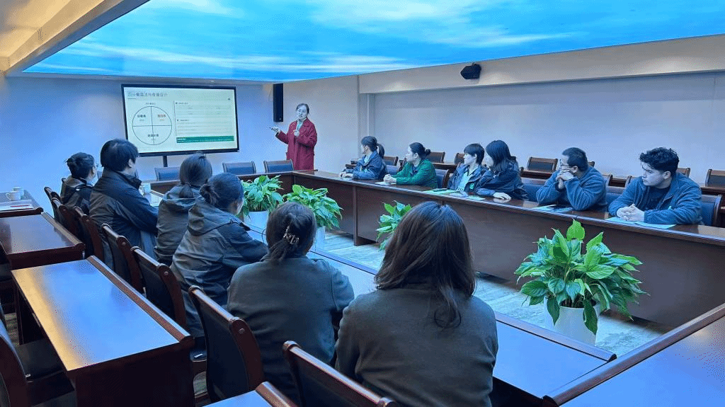【社会服务】烹饪与餐饮管理学院深度参与自治区营养健康食堂建设，助力“健康新疆”行动