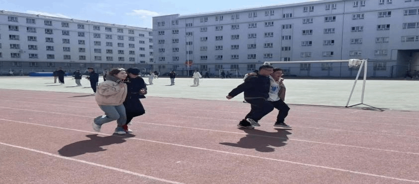 信息技术学院第一期“趣味运动会”圆满成功